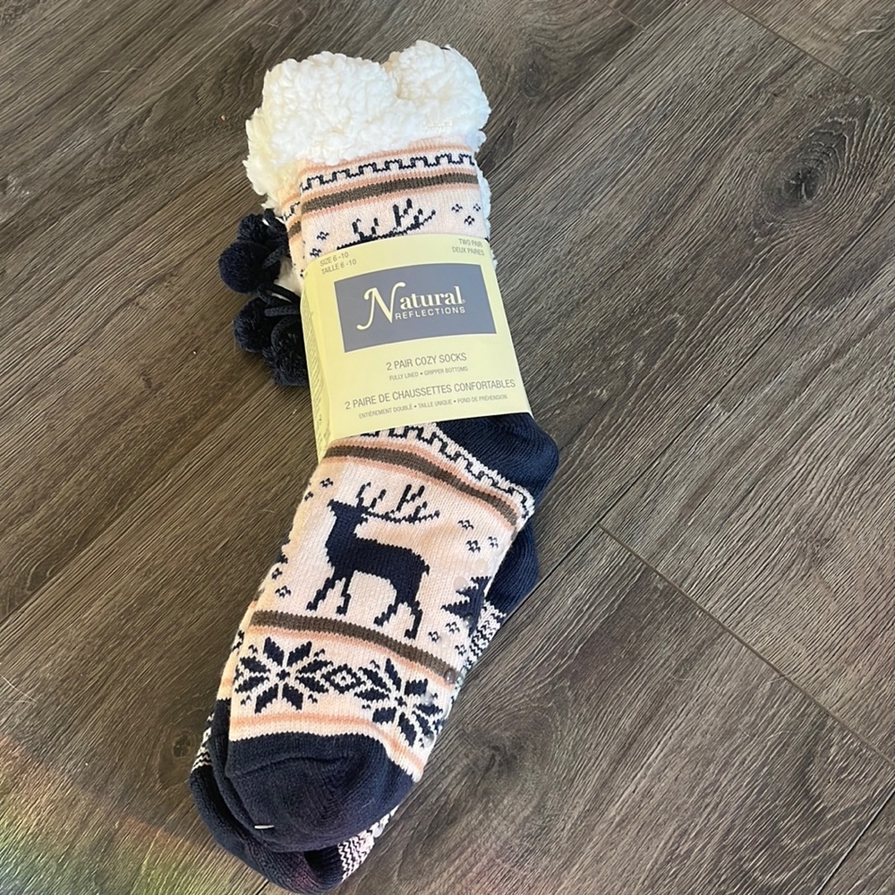 Natural reflections 2 pair cozy socks